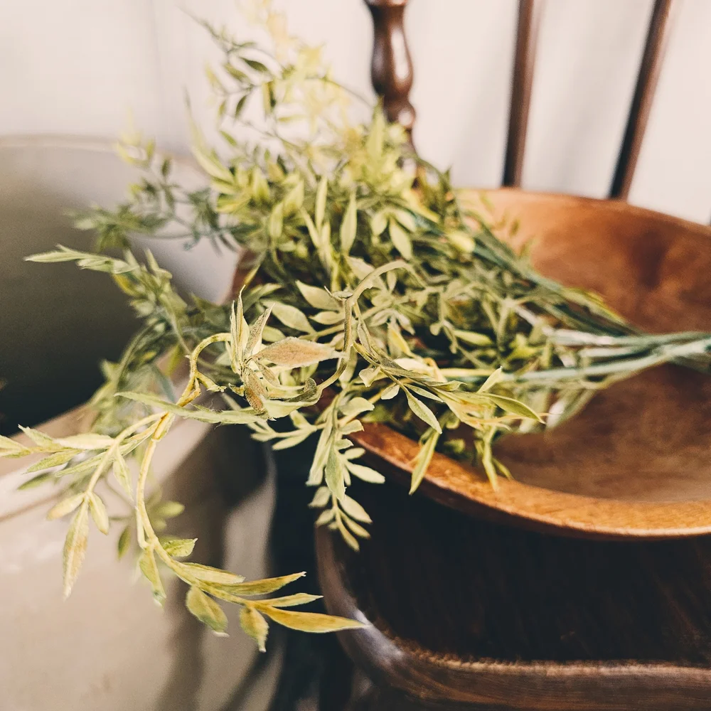Artificial Greenery Stem Bundle - Picture 2 of 3